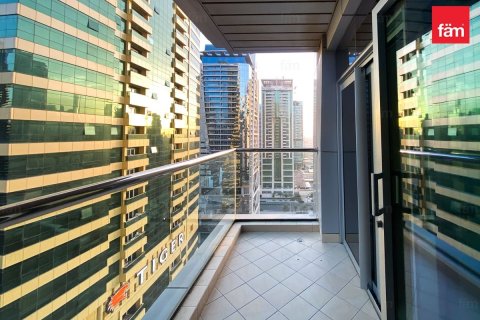 Apartamento en Dubai, 3 dormitorios, 123.1 m², № 93411 - foto 3