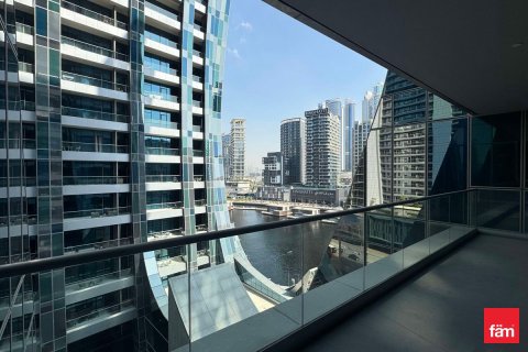 Apartment in Business Bay, Dubai 2 bedrooms, 181.7 sq.m. № 69704 - photo 2