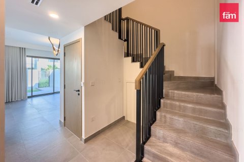 Снять в аренду таунхаус в Дубае: 4 спальни, 248м², № 69707 - фото 14