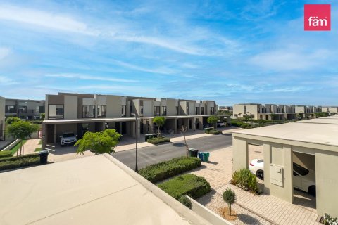 Снять в аренду таунхаус в Дубае: 4 спальни, 248м², № 69707 - фото 20