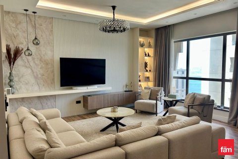 Apartamento en Dubai, 3 dormitorios, 175 m², № 69706 - foto 1