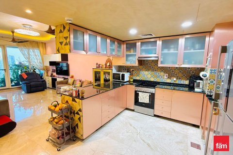 Appartement à Dubai, 2 chambres, 117.7 m², № 58365 - photo 6