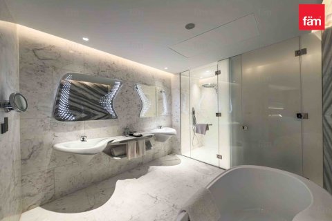 Appartement à Business Bay, Dubai, 1 chambre, 107.2 m², № 58377 - photo 4
