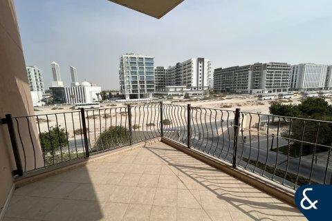 Appartement à Motor City, Dubai, 3 chambres, 198 m², № 75139 - photo 7