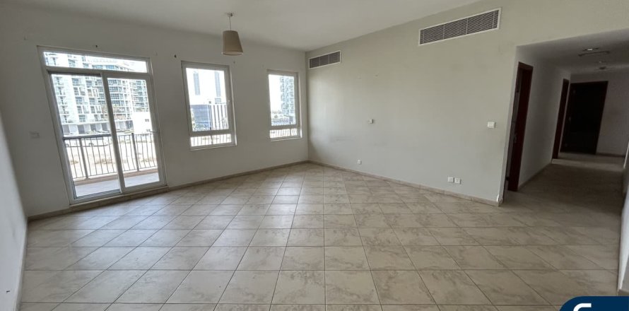 Appartement à Motor City, Dubai, 3 chambres, 198 m², № 75139