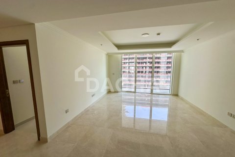 Apartment in EMAAR Beachfront, Dubai Harbour, Dubai 1 bedroom, 68 sq.m. № 110256 - photo 13