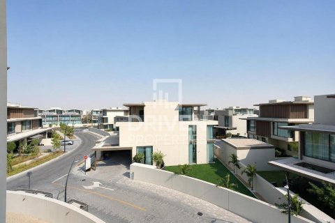Villa in Nad Al Sheba 1, Nadd Al Sheba, Dubai 4 bedrooms, 576.83 sq.m. № 143162 - photo 29