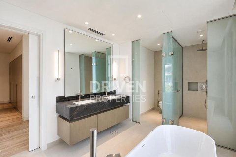 Villa in Nad Al Sheba 1, Nadd Al Sheba, Dubai 4 bedrooms, 576.83 sq.m. № 143162 - photo 23