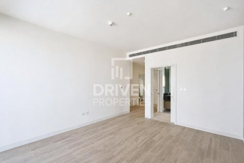 Villa in Nad Al Sheba 1, Nadd Al Sheba, Dubai 4 bedrooms, 576.83 sq.m. № 143162 - photo 14