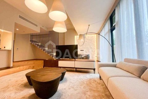 Villa en Dubai Marina, Dubai, 2 dormitorios, 325.2 m², № 6694 - foto 4