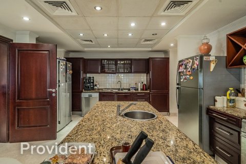 Villa in Meadows, Dubai 6 bedrooms, 877.1 sq.m. № 2625 - photo 15