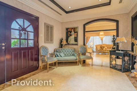 Villa in Meadows, Dubai 6 bedrooms, 877.1 sq.m. № 2625 - photo 12