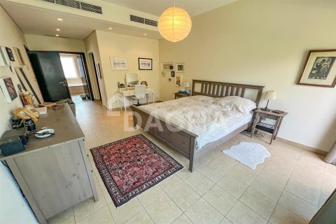 Villa à District 16, Jumeirah Village Circle, Dubai, 2 chambres, 250.1 m², № 6866 - photo 13