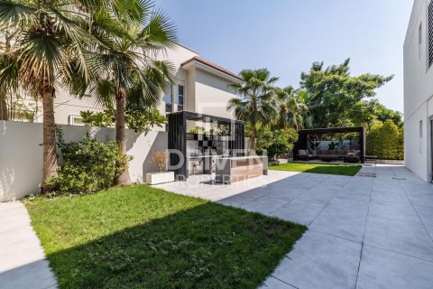 Villa in District One, Mohammed Bin Rashid City, Dubai 5 bedrooms, 961.45 sq.m. № 136152 - photo 5