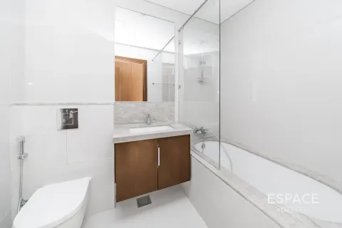 Apartment in Dubai Hills Estate, Dubai 3 bedrooms, 181 sq.m. № 71196 - photo 12