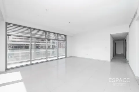 Apartment in Dubai Hills Estate, Dubai 3 bedrooms, 181 sq.m. № 71196 - photo 3