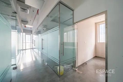 Office in Business Bay, Dubai 139 sq.m. № 71191 - photo 16