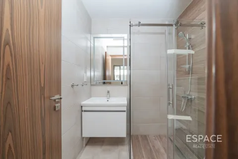 Villa in Al Furjan, Dubai 4 bedrooms, 152 sq.m. № 71194 - photo 7