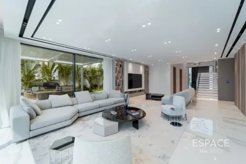 Villa in Palm Jumeirah, Dubai 5 bedrooms, 492 sq.m. № 71179
