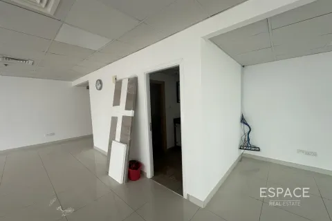 Снять в аренду офис в Джумейра Лейк Тауэрс, Дубай: 126м², № 71193 - фото 10