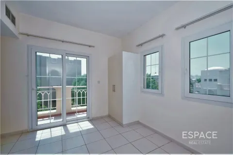 Villa in Springs 11, The Springs, Dubai 2 bedrooms, 167 sq.m. № 61845 - photo 7