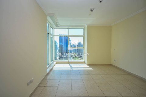 Apartment in Jumeirah Lake Towers, Dubai 2 bedrooms, 183 sq.m. № 14996 - photo 5