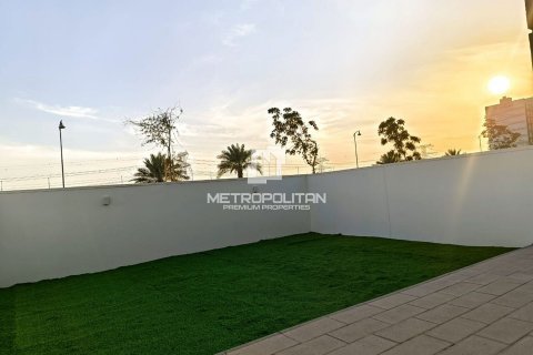 Adosado en Al Furjan, Dubai, 3 dormitorios, 241 m², № 14997 - foto 30
