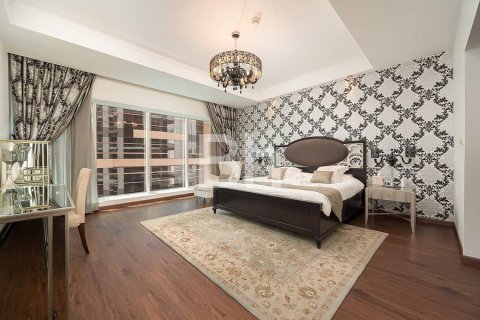 Apartment in Dubai Marina, Dubai 3 bedrooms, 361 sq.m. № 56937 - photo 16