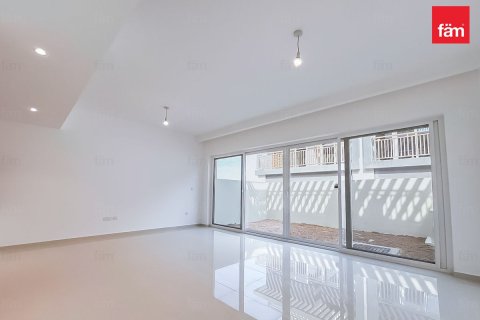 Adosado en Dubai, 4 dormitorios, 112.2 m², № 83681