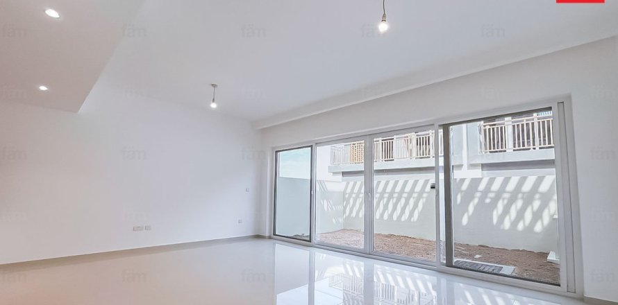 Maison de ville à Dubai, 4 chambres, 112.2 m², № 83681