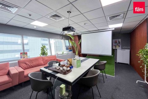 Office in Business Bay, Dubai 229.9 sq.m. № 64111 - photo 13