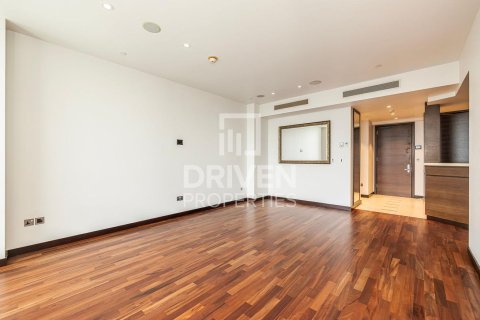 Apartamento en Downtown Dubai (Downtown Burj Dubai), Dubai, 1 dormitorio, 102 m², № 86622 - foto 4
