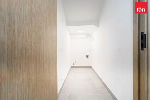 Villa en Dubai, 4 dormitorios, 241.5 m², № 89399 - foto 8