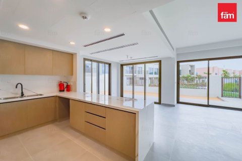 Villa en Dubai, 4 dormitorios, 241.5 m², № 89399 - foto 6