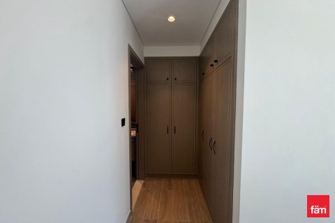 Снять в аренду виллу в Дубае: 4 спальни, 144м², № 89389 - фото 16