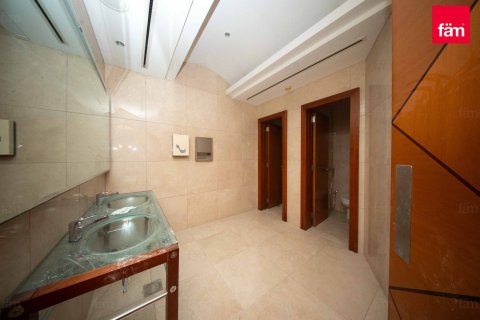 Magasin à Sheikh Zayed Road, Dubai, 527.6 m², № 89397 - photo 9