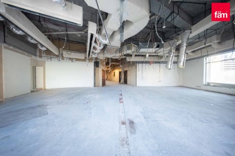 Magasin à Sheikh Zayed Road, Dubai, 527.6 m², № 89397 - photo 7