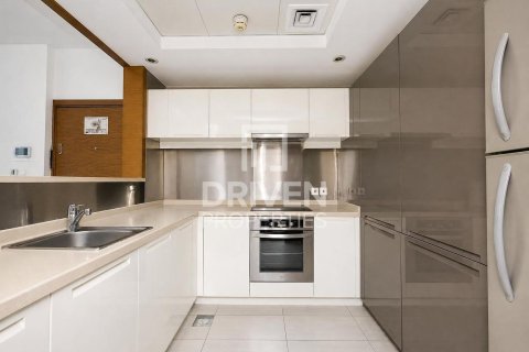 Apartment in Claren Towers, Downtown Dubai (Downtown Burj Dubai), Dubai 1 bedroom, 90.58 sq.m. № 136678 - photo 11
