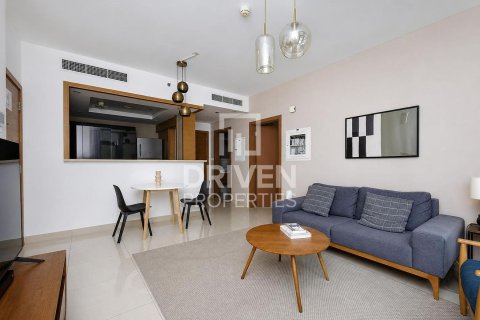 Apartment in Claren Towers, Downtown Dubai (Downtown Burj Dubai), Dubai 1 bedroom, 90.58 sq.m. № 136678 - photo 2