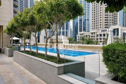 Apartment in Claren Towers, Downtown Dubai (Downtown Burj Dubai), Dubai 1 bedroom, 90.58 sq.m. № 136678 - photo 22
