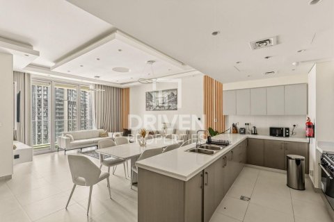 Appartement à Forte, Downtown Dubai (Downtown Burj Dubai), Dubai, 3 chambres, 160.07 m², № 129757 - photo 1
