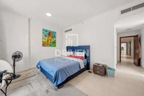 Appartement à The Residences, Downtown Dubai (Downtown Burj Dubai), Dubai, 3 chambres, 221.02 m², № 129766 - photo 8