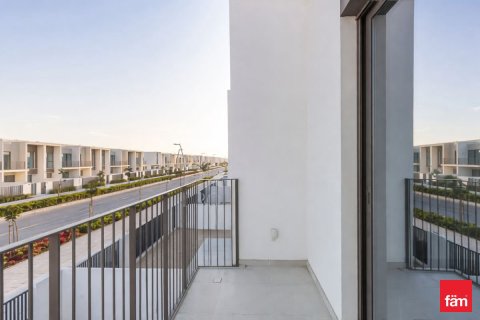 Villa en Dubai, 3 dormitorios, 174 m², № 97668 - foto 7