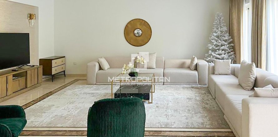 Villa en District One, Mohammed Bin Rashid City, Dubai, 5 dormitorios, 702 m², № 73005