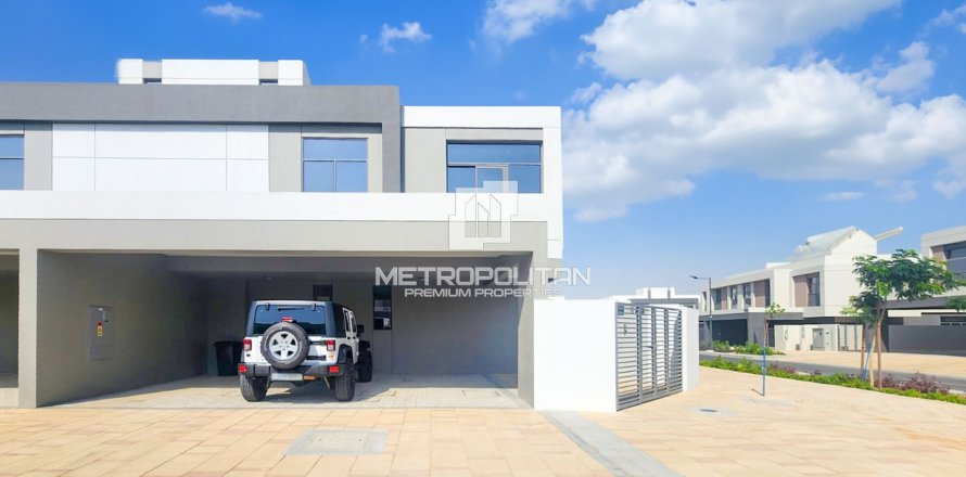 Townhouse in The Pulse, Dubai South (Dubai World Central), Dubai 5 bedrooms, 631 sq.m. № 73015