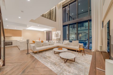 Appartement à Zabeel, Dubai, 2 chambres, 187 m², № 5224 - photo 1