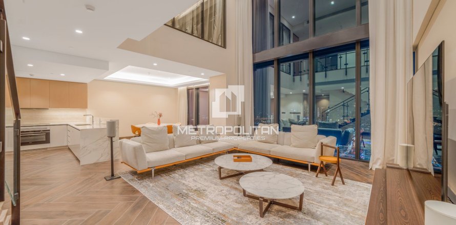 Appartement à Zabeel, Dubai, 2 chambres, 187 m², № 5224