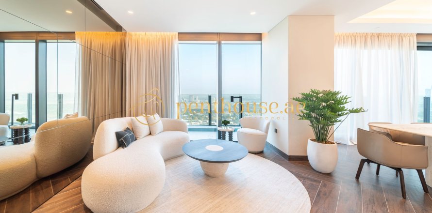 Duplex in Zabeel, Dubai 2 bedrooms, 281 sq.m. № 5223