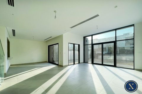 Townhouse in Murooj Al Furjan, Al Furjan, Dubai 3 bedrooms, 255 sq.m. № 46339 - photo 2