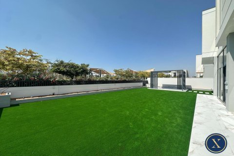 Villa in Murooj Al Furjan, Al Furjan, Dubai 5 bedrooms, 425 sq.m. № 46340 - photo 16